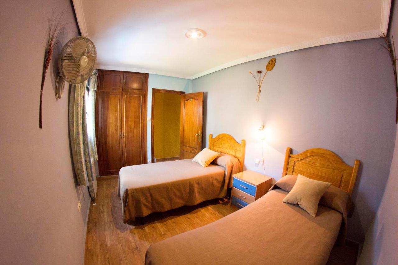 La Charca De La Dehesa Villa Casas del Monte Luaran gambar
