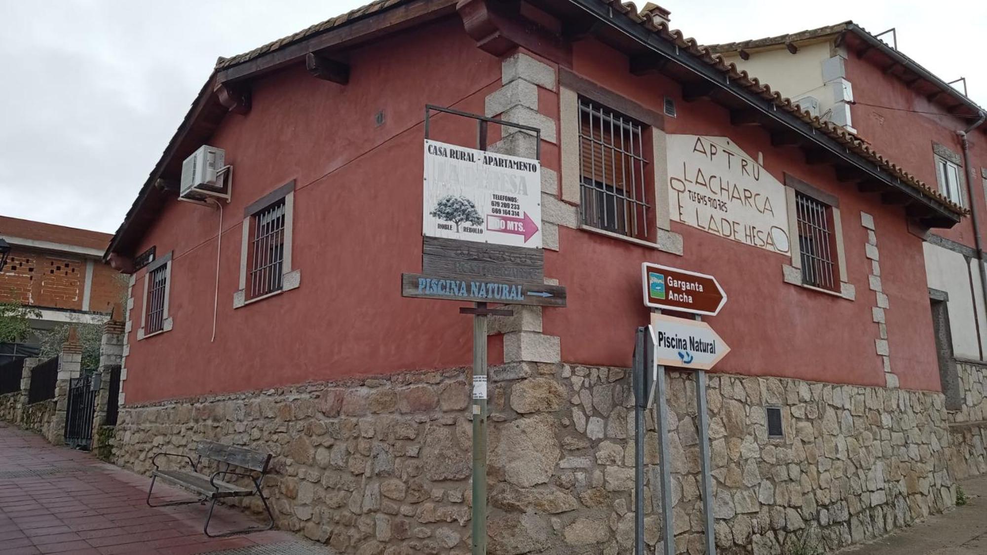 La Charca De La Dehesa Villa Casas del Monte Luaran gambar